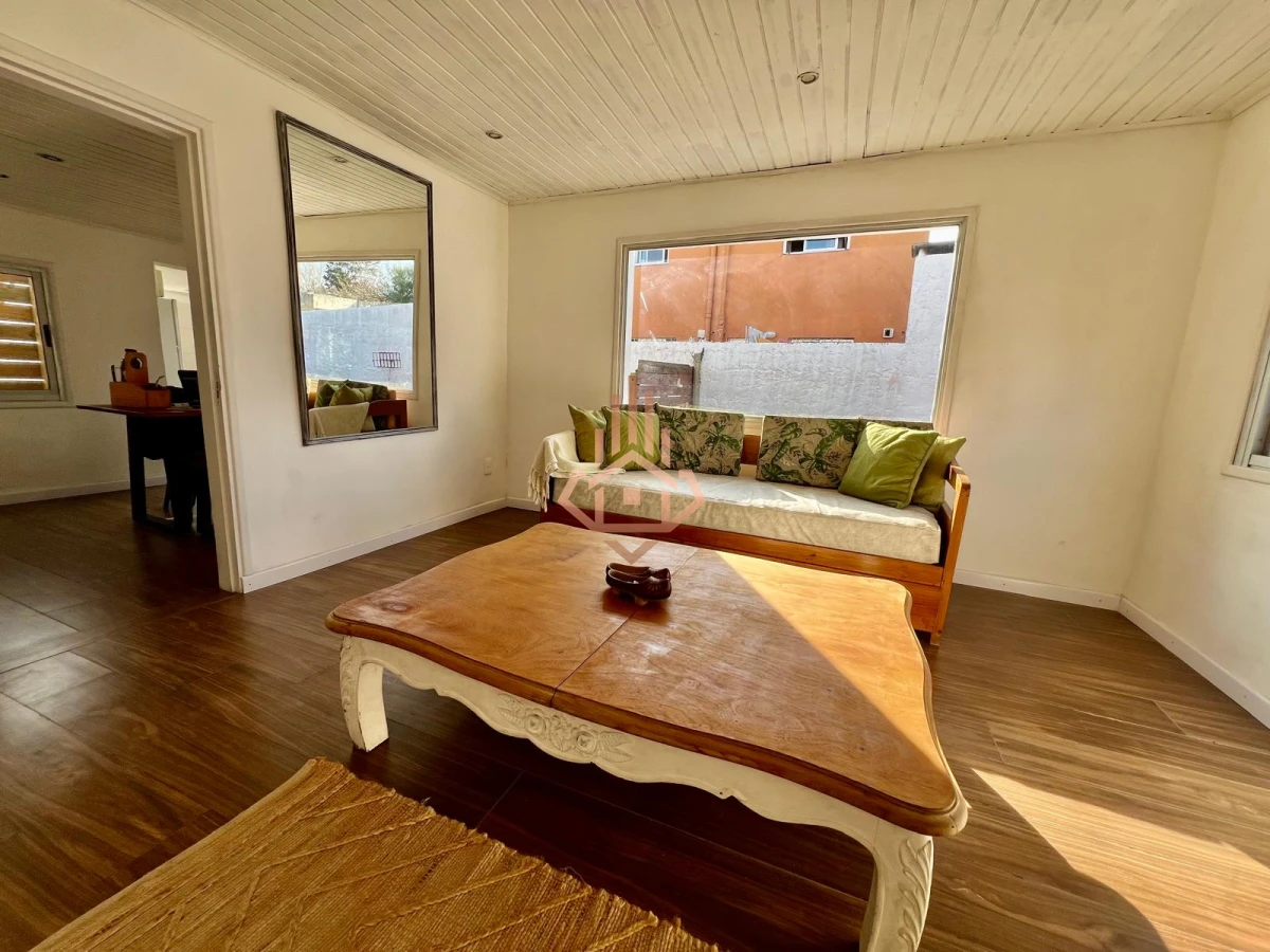 Venta Casa Ph 2 Dormitorios en Barrio Iporá - Foto 2