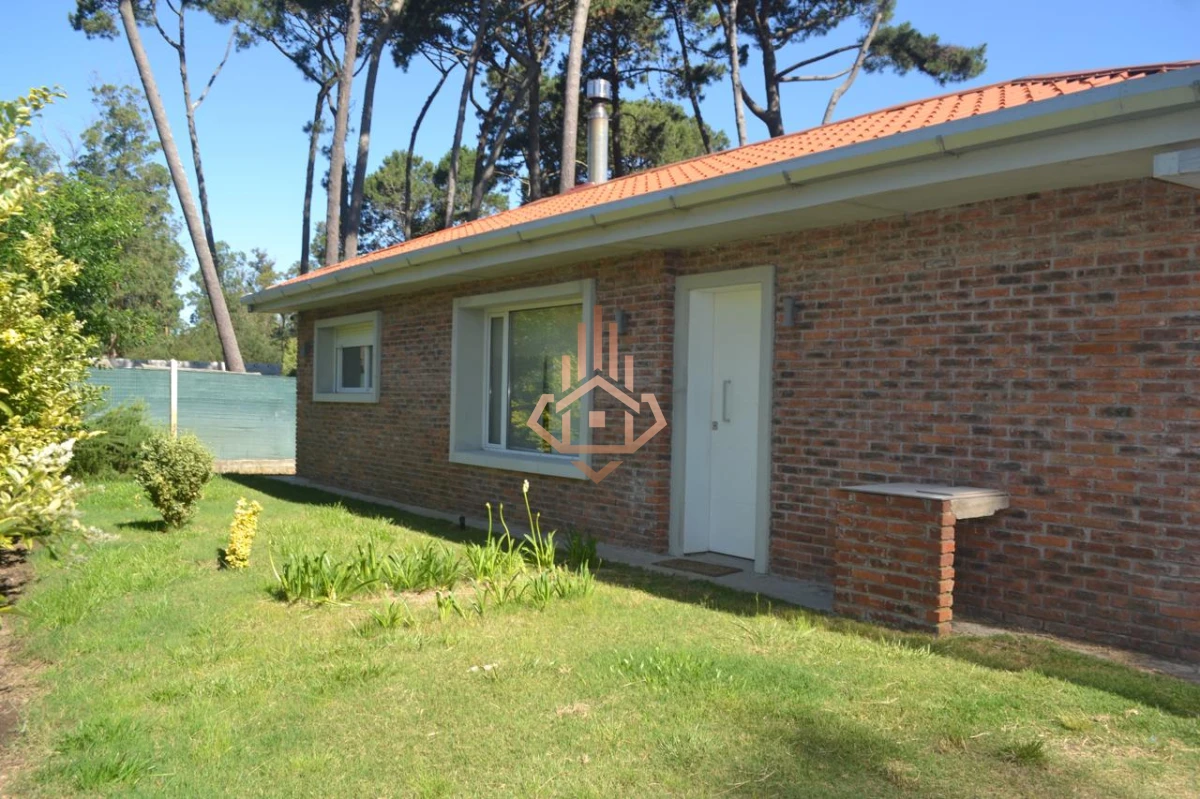 Alquiler de Temporada casa de 3 dormitorios en Punta del Este con Pisicna,