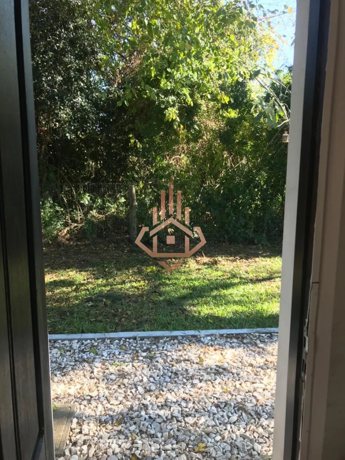 Casa en venta  alquiler 4 dormitorios, 2 dormitorios en suite. Piscina amplio JardÃ­n Barrio Marly