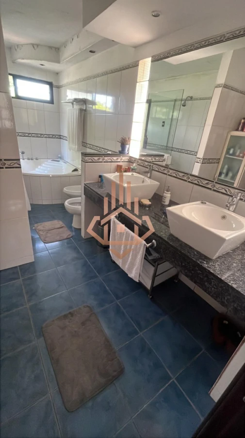 Alquiler Anual Casa de 3 Dormitorios en Pinares