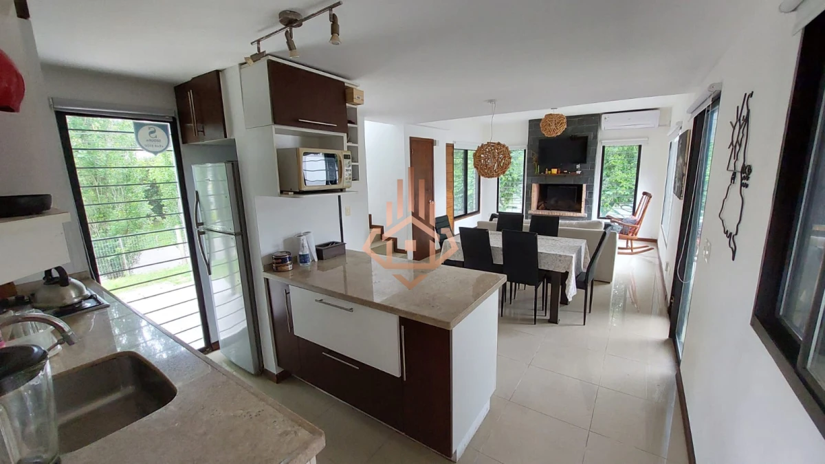 Venta casa 3 dormitorios Pinares