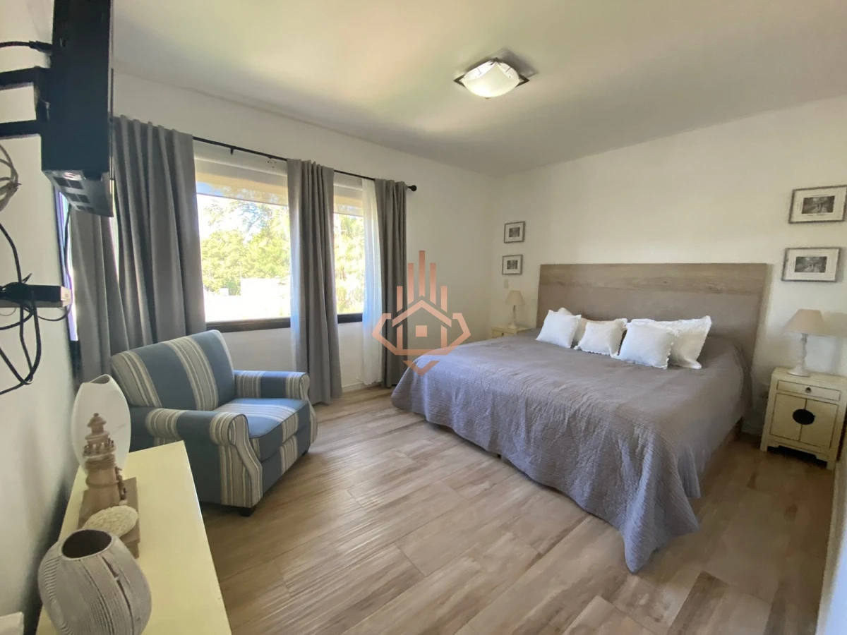 Casa Luxury  en alquiler de temporada en Barrio privado 4 dormitorios + Piscina