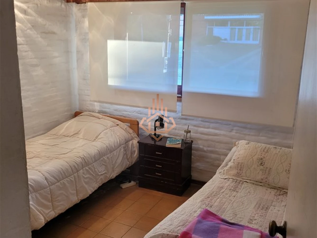 Casa en venta sobre Av Cordoba posible proyecto clinica o academia