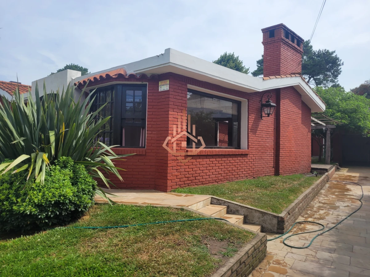 Casa en venta en zona de colegios entorno residencial y familiar