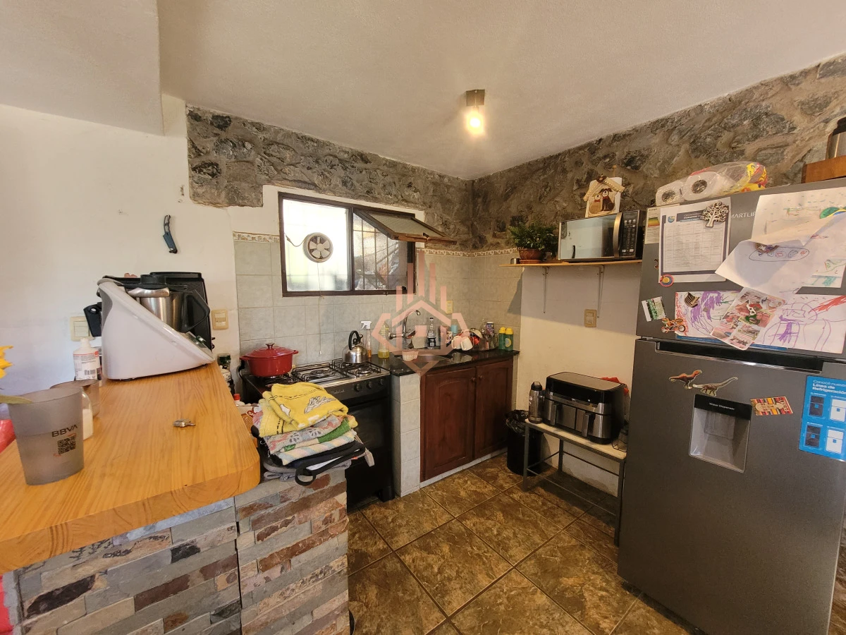Venta de casa en Pinares terreno esquinero con gran potencial