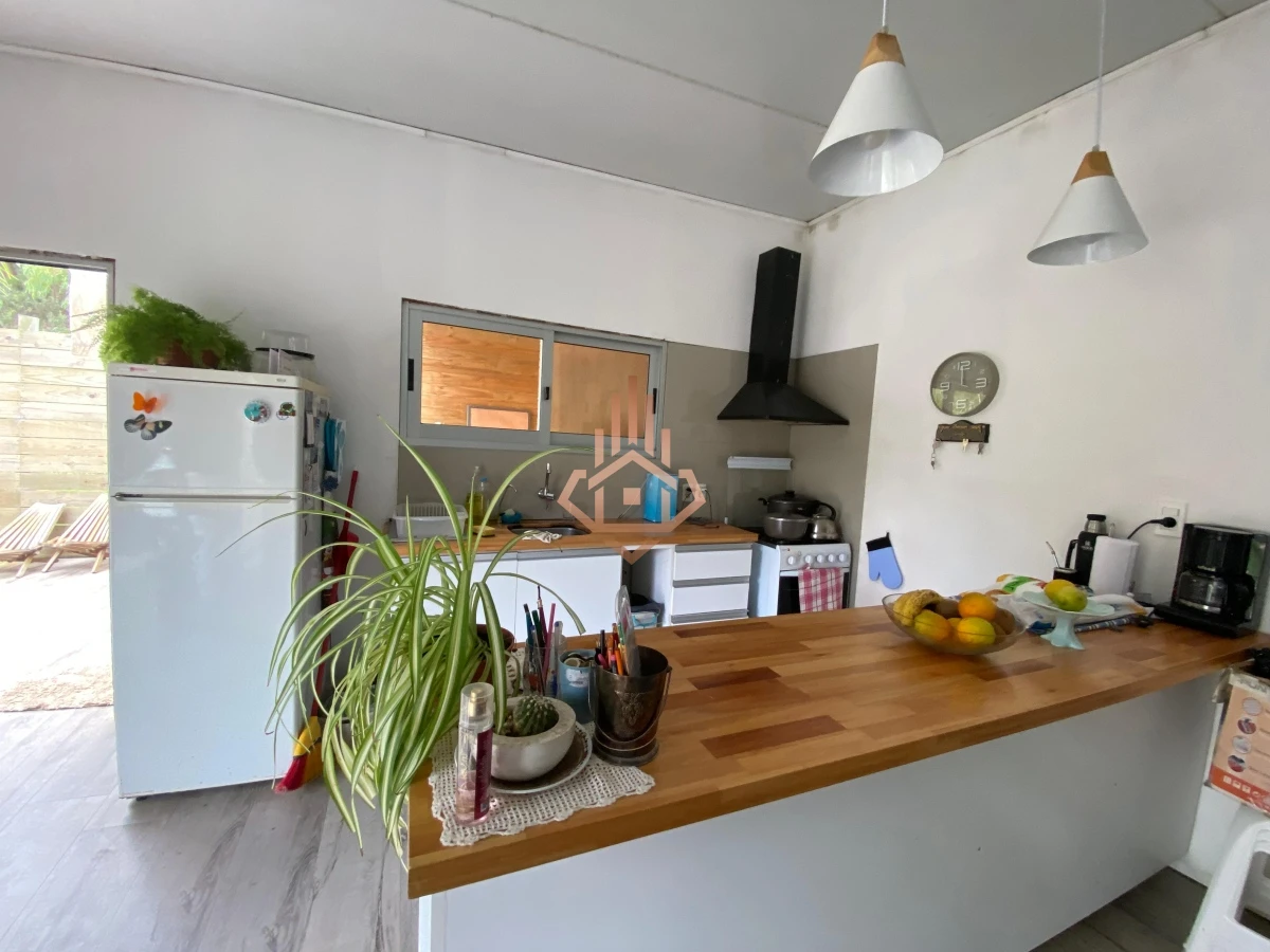 VENTA CASA BALNEARIO BUENOS AIRES 2 DORMITORIOS, A 700 metros del Mar