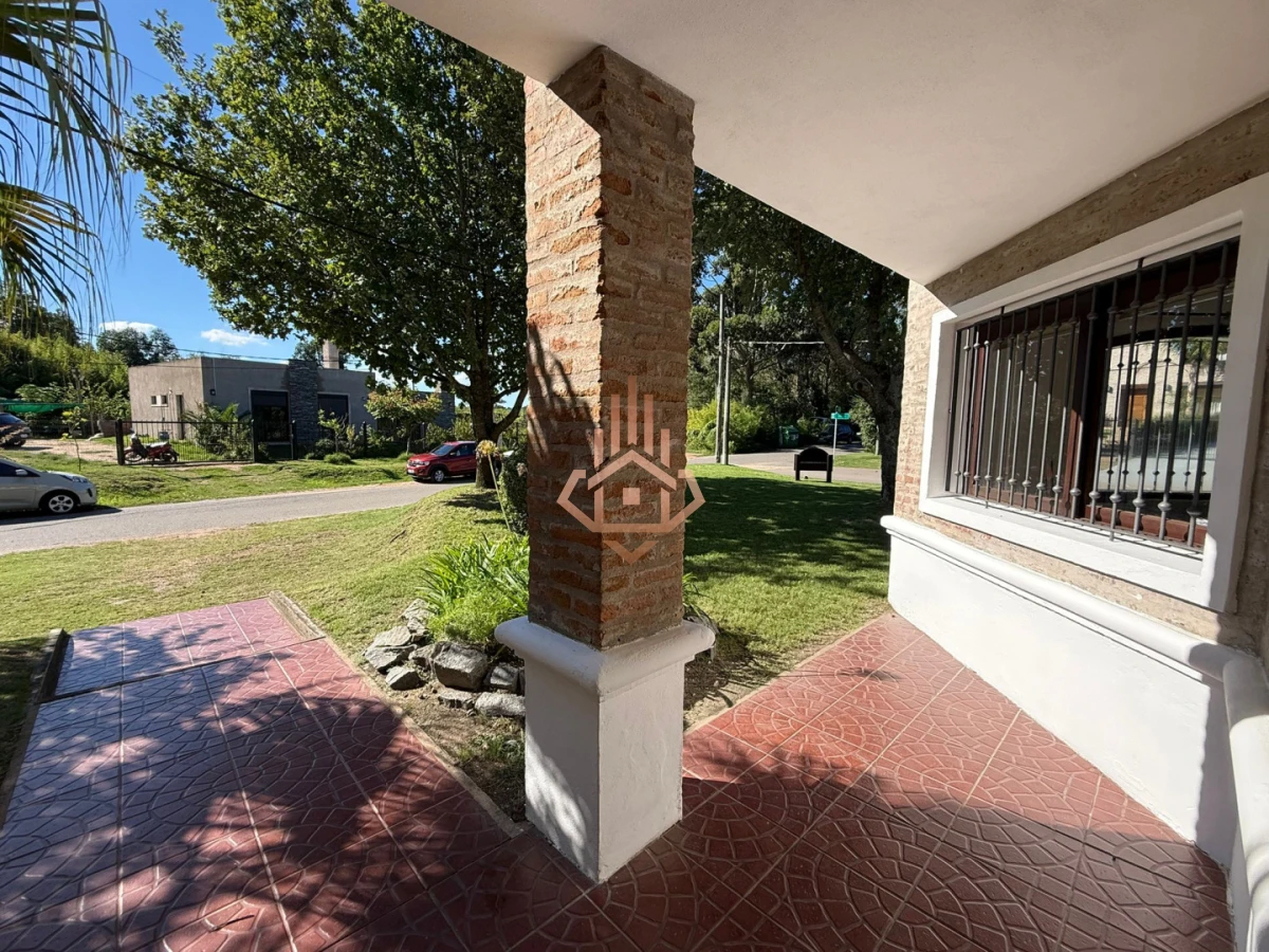 Alquiler Anual Casa de 3 Dormitorios en Altos del Pinar - Foto 4