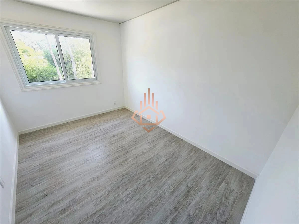 Venta Casa ph tres dormitorios en Parque Burnett- Punta del Este.