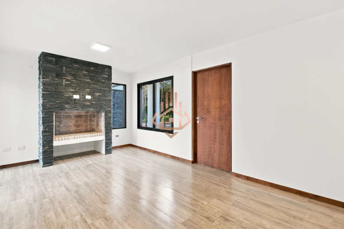 Venta Casa Construcción Tradicional en Pinares Burnett - Foto 2