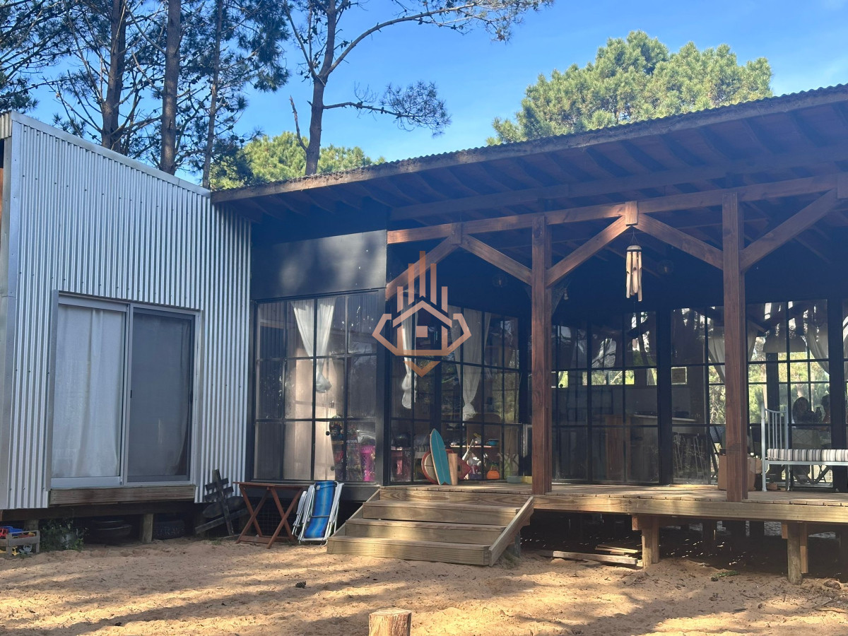 Casa en La Barra (Barra Verde) con terreno de 1500mts! SE VENDE