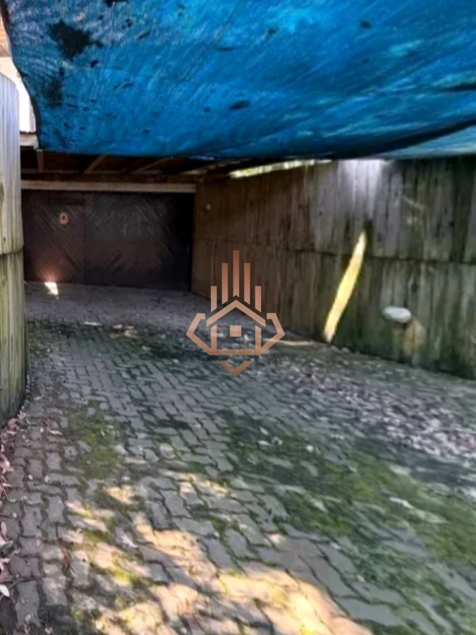 Espectacular casa para Reciclar en hermoso entorno - Con mucho Potencial