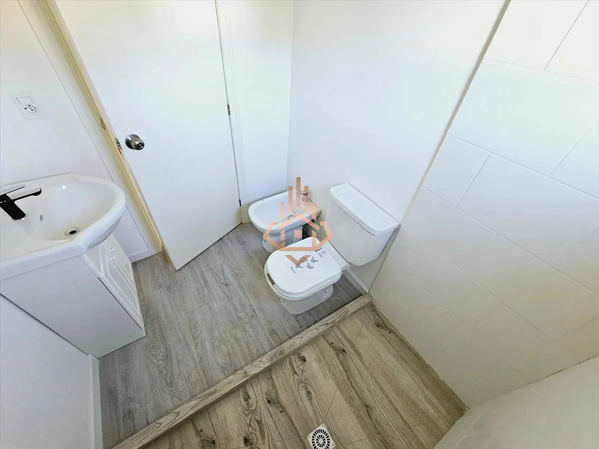 Venta Casa ph tres dormitorios en Parque Burnett- Punta del Este.