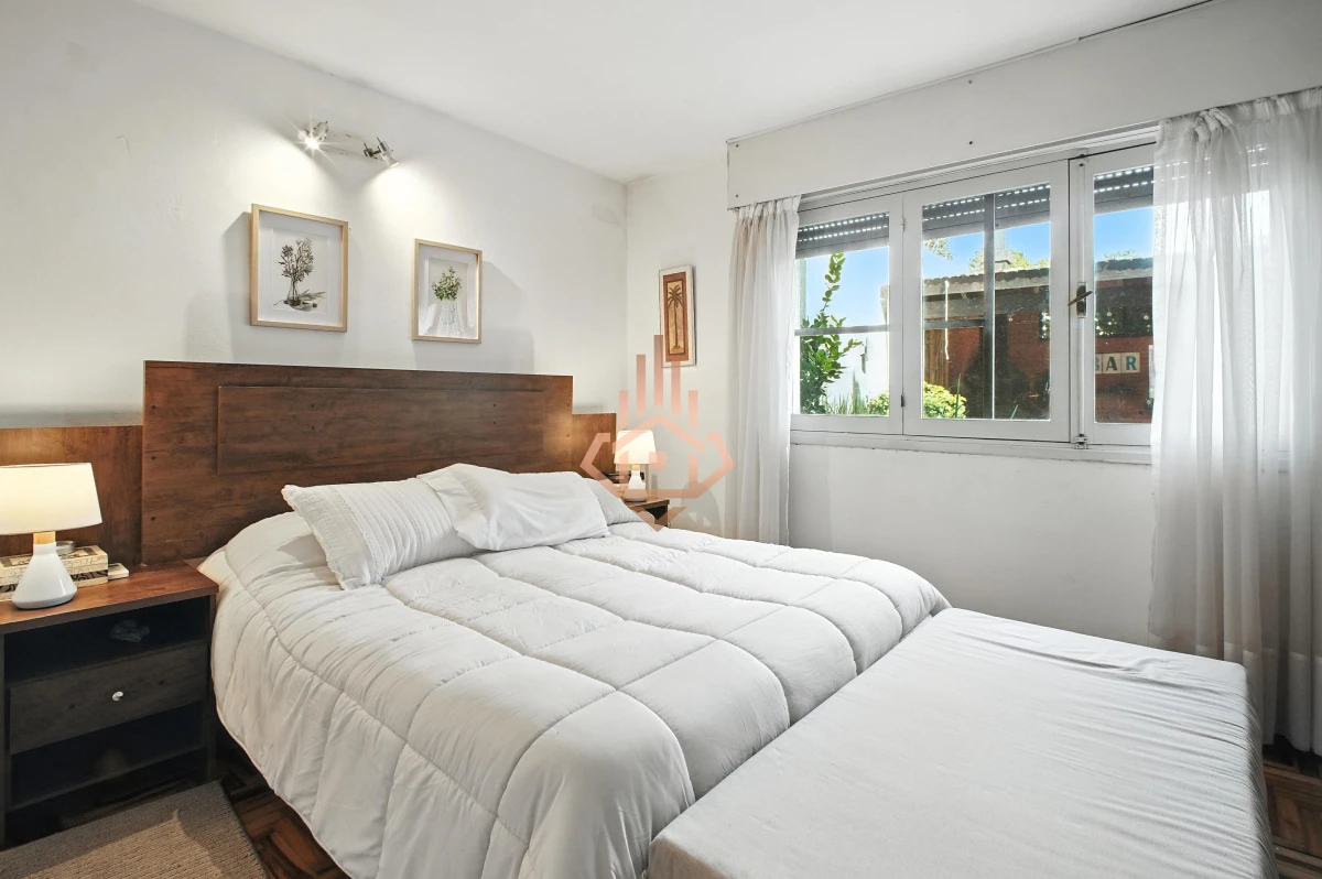 Casa 4 dorm 5 baños en al mansa, Punta del Este. Ubicación privilegiada