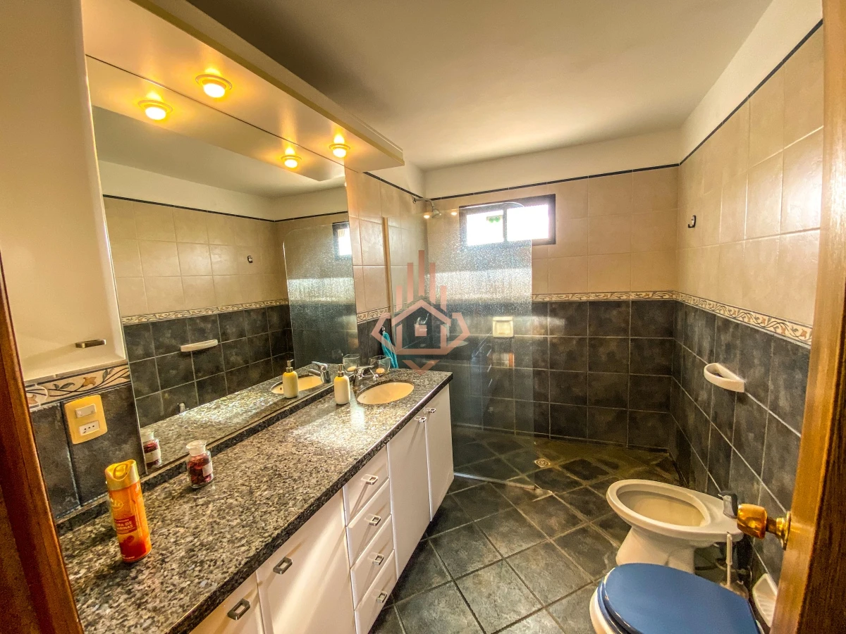 Hermosa Casa con Vista al mar en Barra de Portezuelo