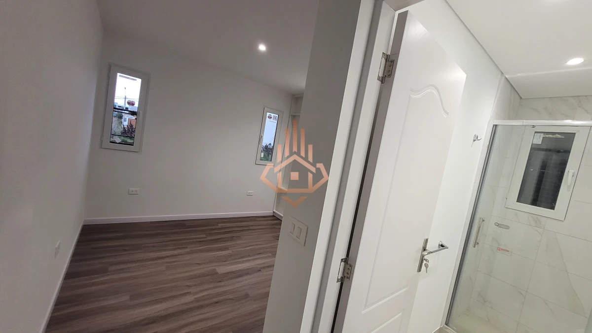 Casa en venta a estrenar - Barrio 4H