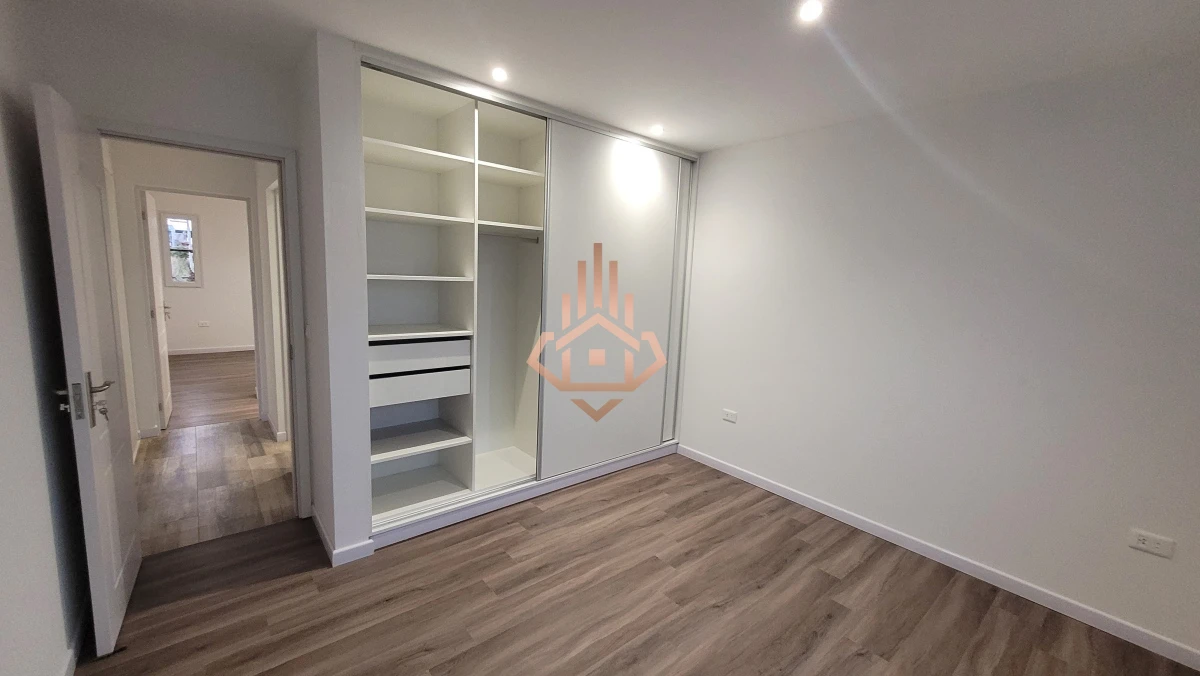 Casa en venta a estrenar - Barrio 4H