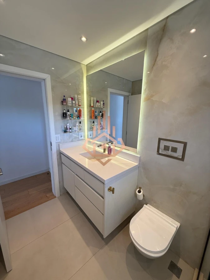 Venta de Espectacular Casa de 4 Dormitorios en Viñedos de la Tahona