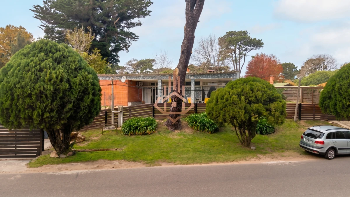 Alquiler Anual Cantegril 4 dormitorios Punta del Este - Foto 1