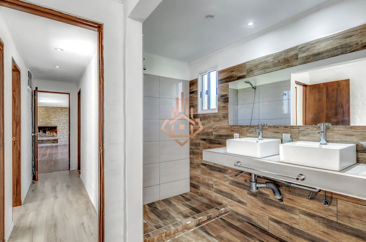 Venta Casa en barrio privado en Punta Ballena, 3 dormitorios.