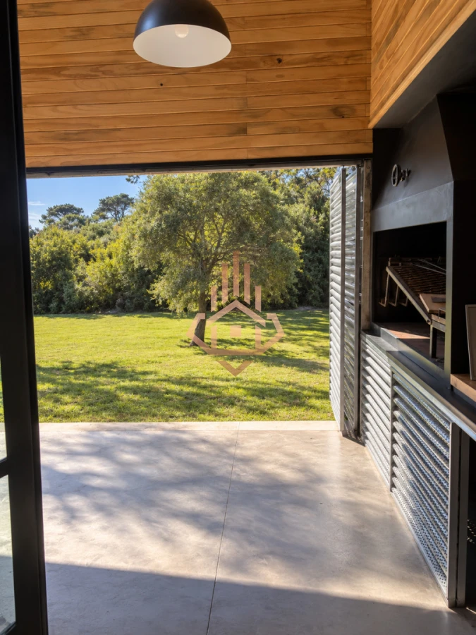 Se Alquila Hermosa Casa de 3 Dormitorios Piscina y Parrillero - Foto 3
