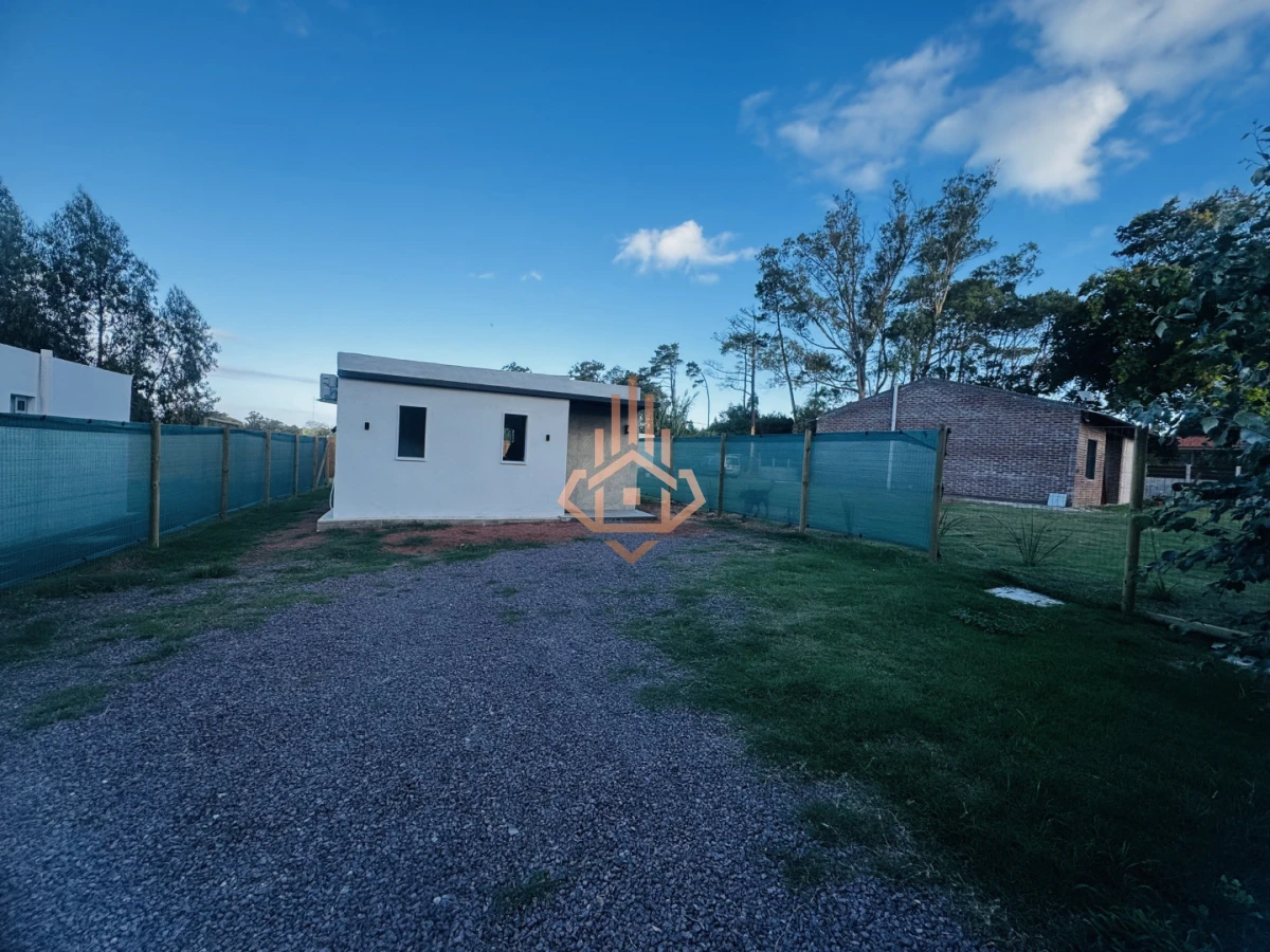 Alquiler Anual Casa de 2 dormitorios en el Golf - Punta del este. - Foto 2