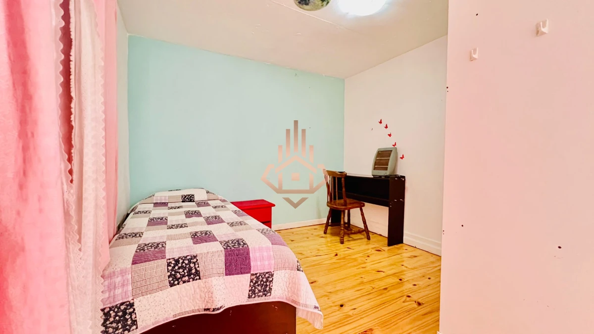 Venta de Casa en La Bota! Oportunidad