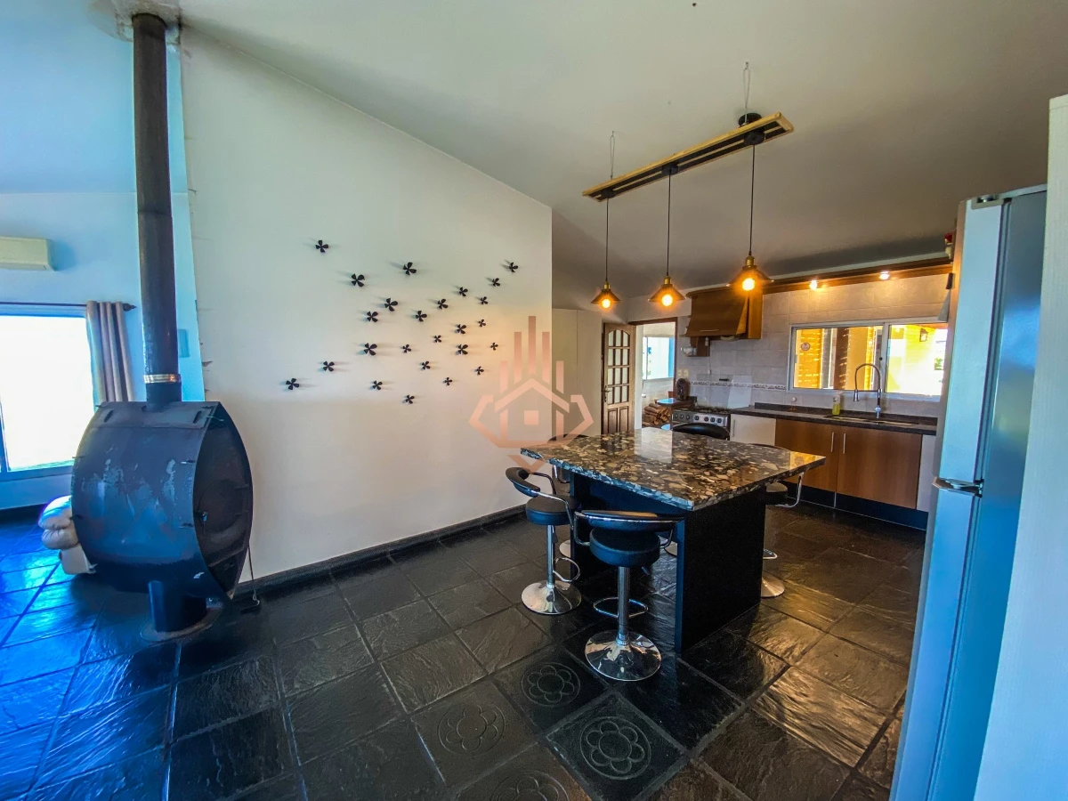 Hermosa Casa con Vista al mar en Barra de Portezuelo