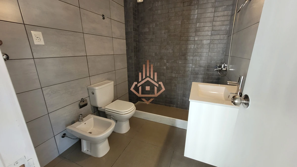 Venta Casa en pozo en barrio Burnett. Punta del Este C.Tradicional