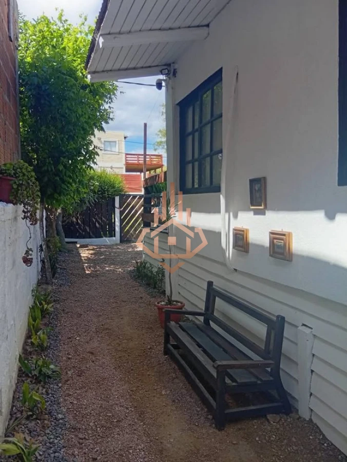 Casa-Cabaña en Balneario Buenos Aires