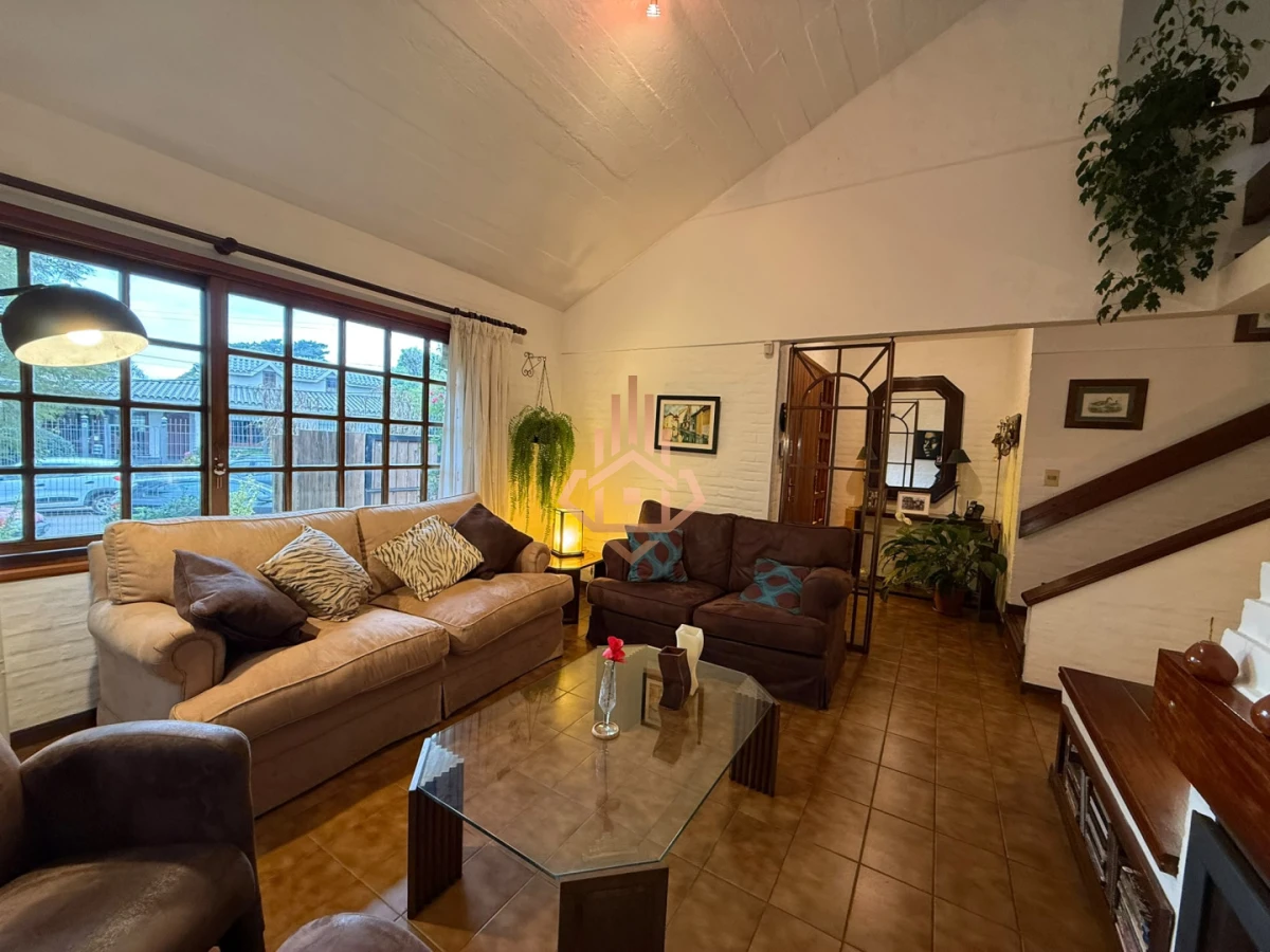 Venta Casa 3 dormitorios en Barrio Mónaco, Maldonado. - Foto 1
