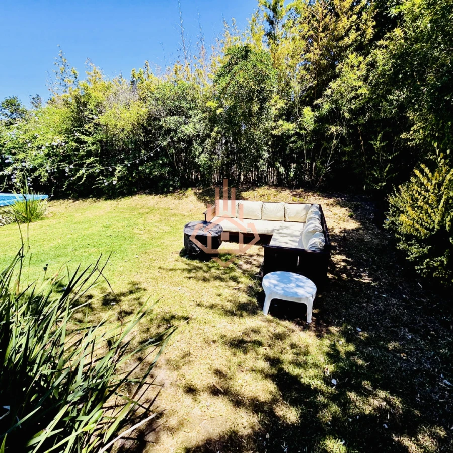 Venta casa de 4 dormitorios en la barra con piscina climatizada