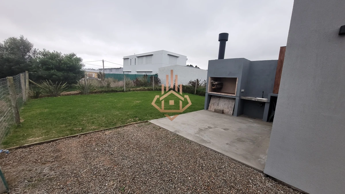 Casa en venta a estrenar - Barrio 4H