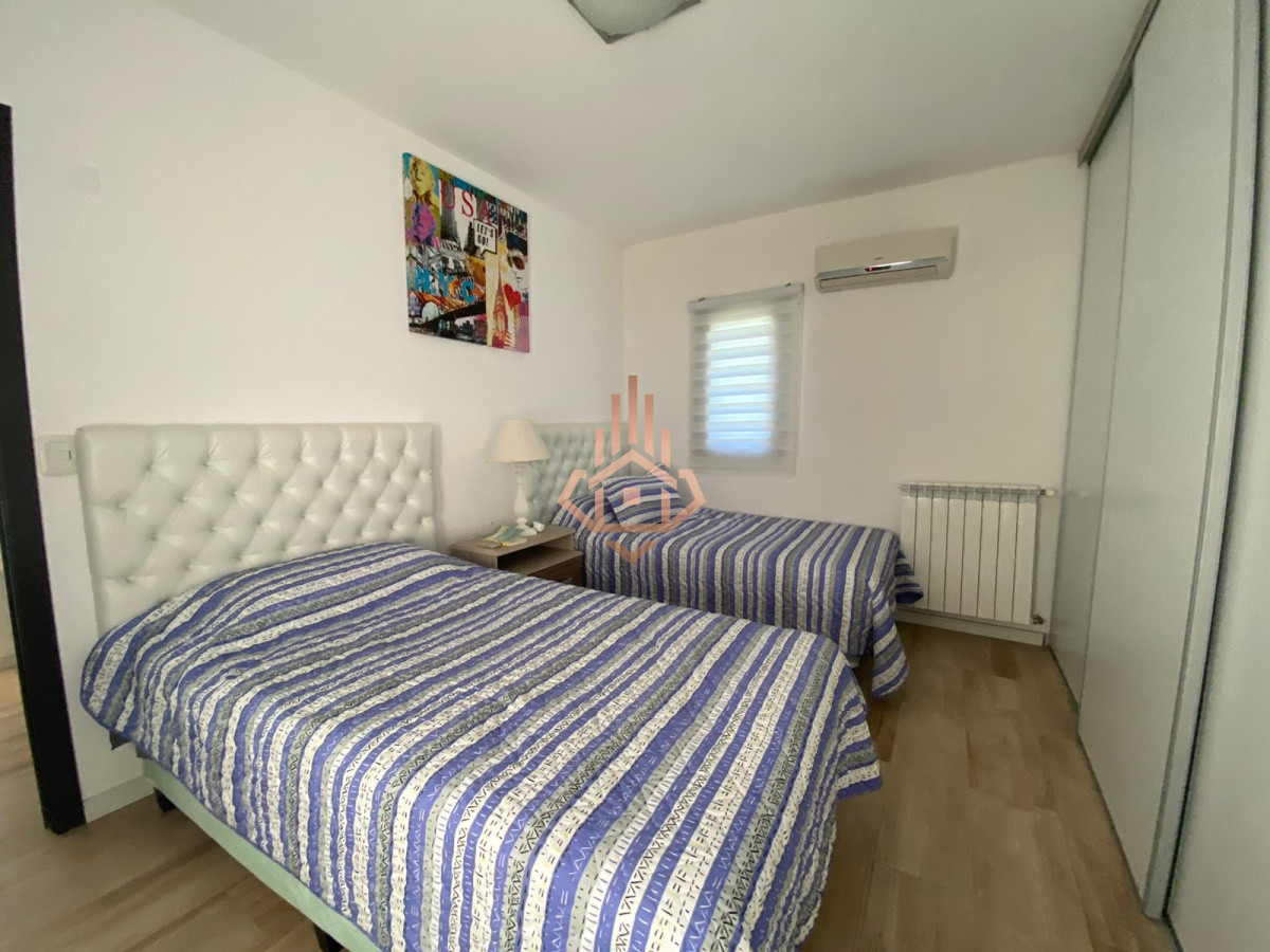 Casa Luxury en Barrio privado 4 dormitorios + Piscina