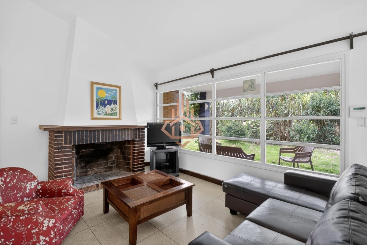 Casa en venta zona residencial de colegios Cantegril Punta del Este - Foto 3