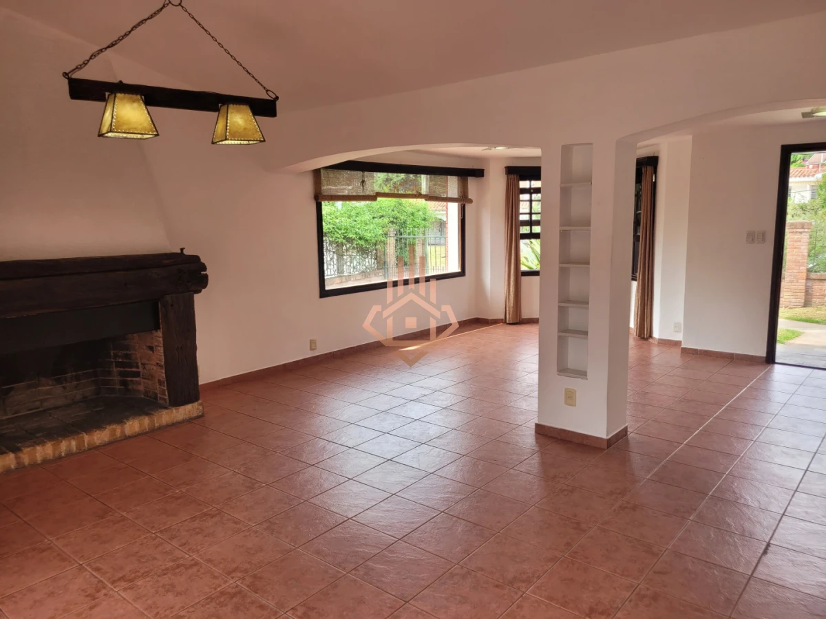 Casa en venta en zona de colegios entorno residencial y familiar