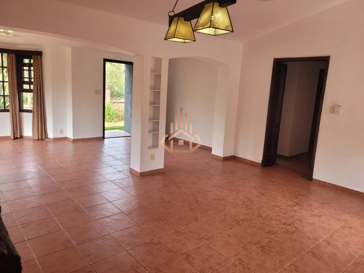 Casa en venta en zona de colegios entorno residencial y familiar