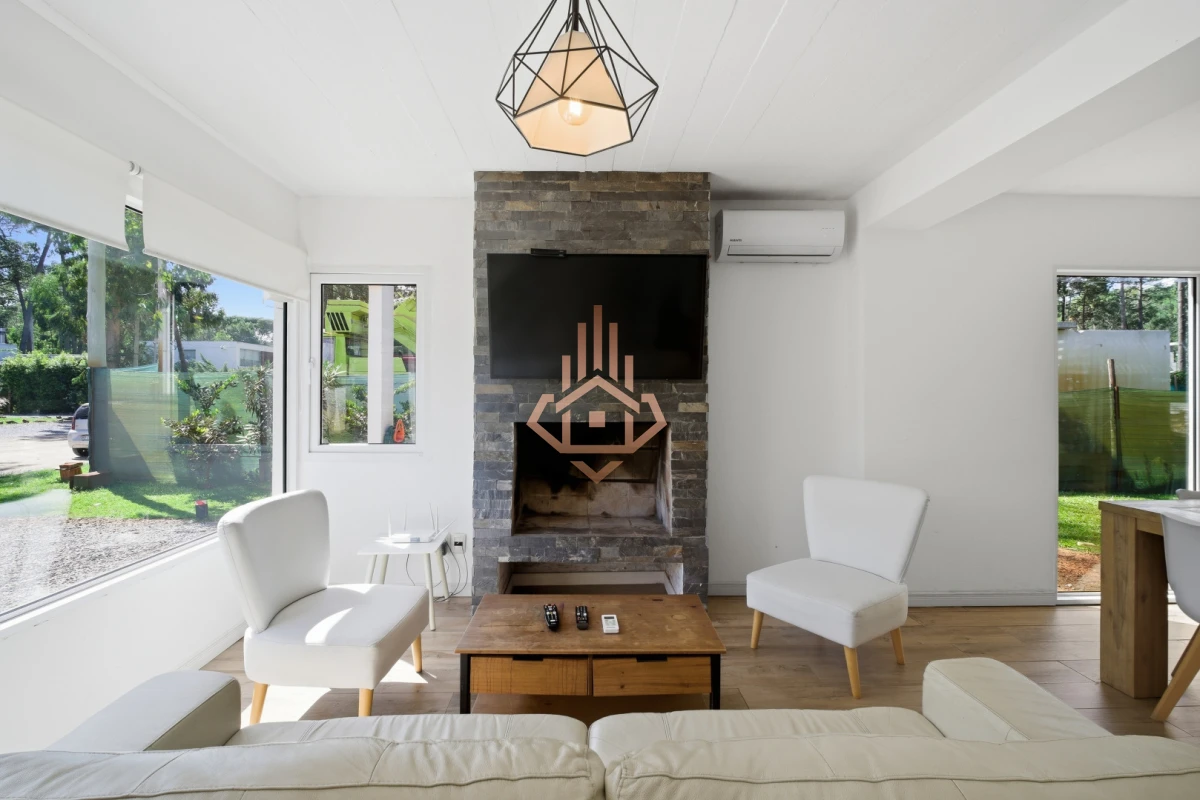 Casa en venta Complejo Solanas terreno amplio excelente distribución