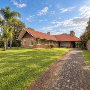 Casa en Carrasco Este, Uruguay