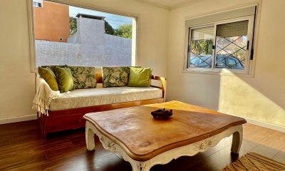 VENTA CASA PH 2 DORMITORIOS EN BARRIO IPORÁ