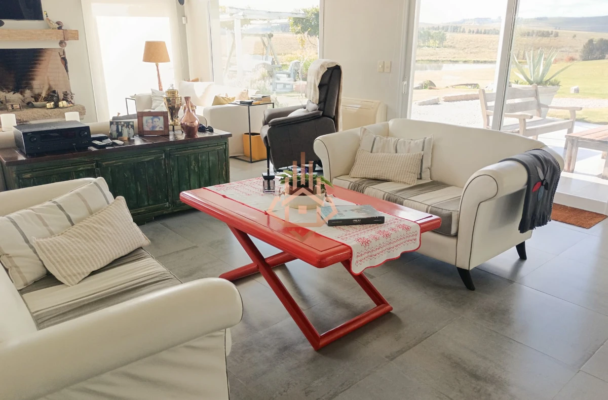 Chacra de Lujo a la venta en Laguna del Sauce 9Has - Piscina - tajamares