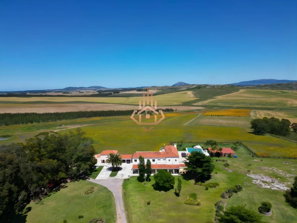 Estancia LQ - 50 hectáreas de privacidad absoluta con helipuerto en Laguna del Sauce - Foto 4