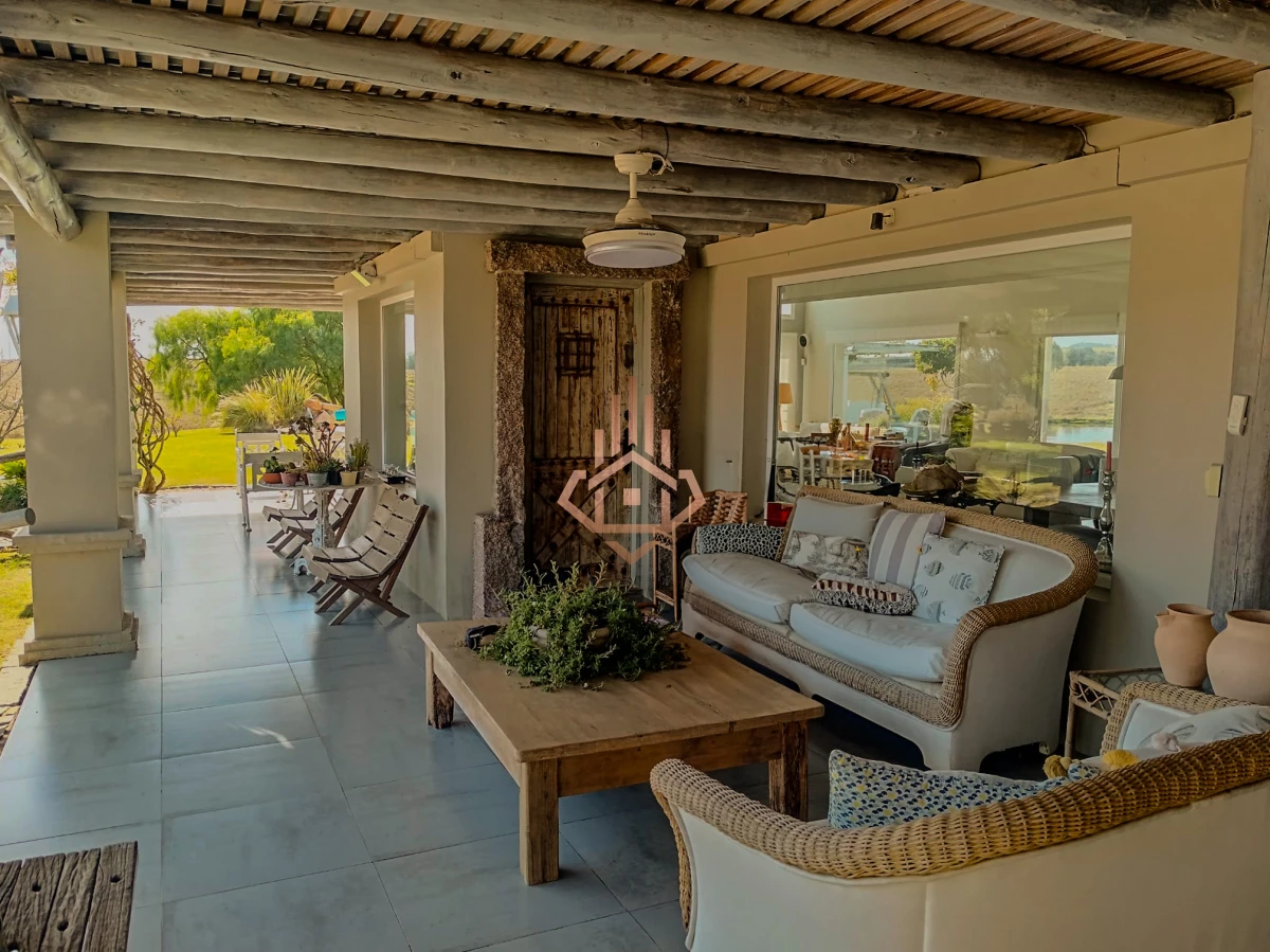 Chacra de Lujo a la venta en Laguna del Sauce 9Has - Piscina - tajamares