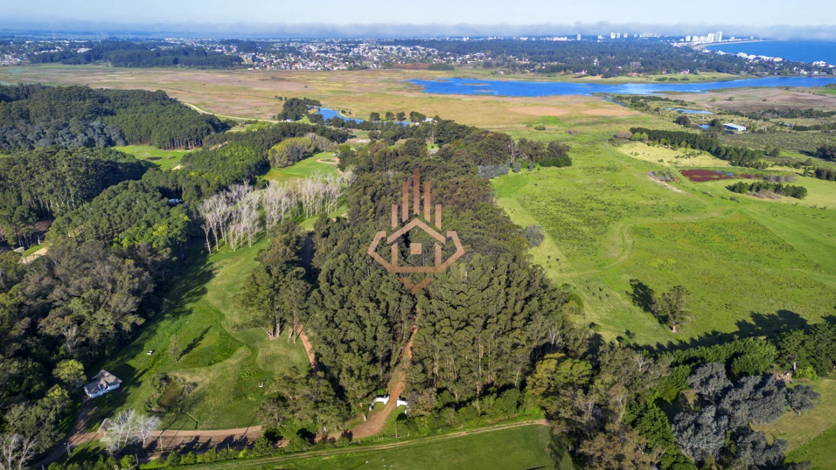 Chacra en Venta de 6 Has con vista a la Laguna del Diario