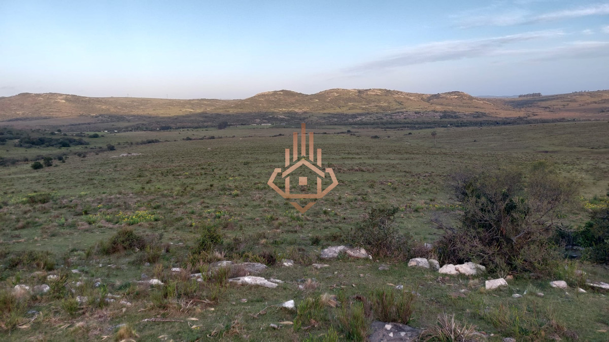 Chacras de más de 5 hectáreas en venta Sierra de los Caracoles