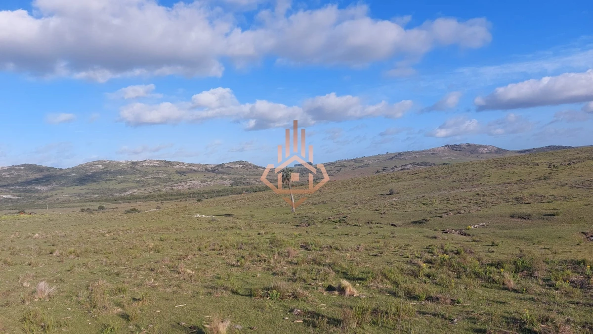 Chacras de más de 5 hectáreas en venta Sierra de los Caracoles