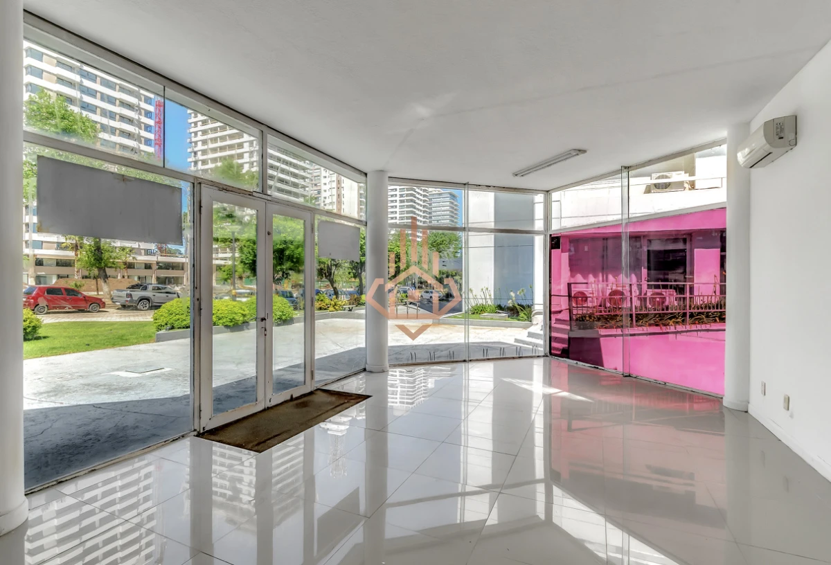 Venta Alquliler Anual local comercial en Roosevelt