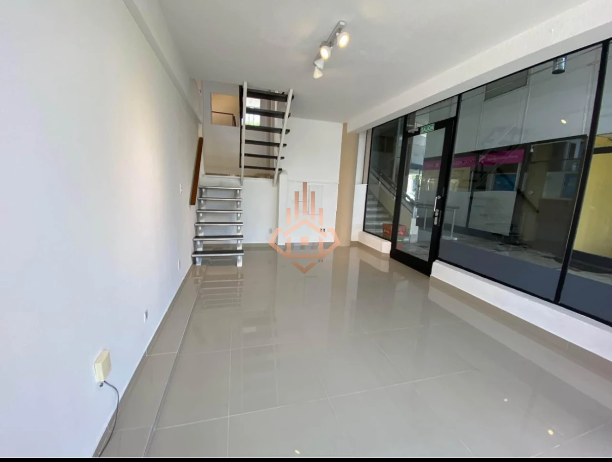 Alquiler local comercial en el centro de Maldoado