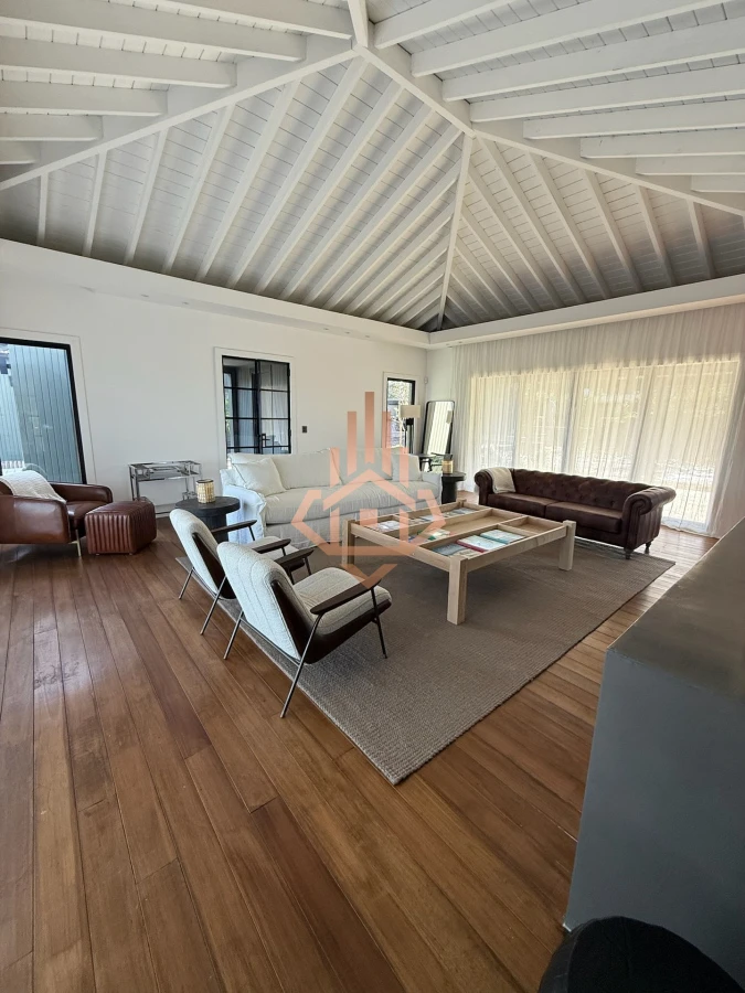 Puerto Quetzal La Barra