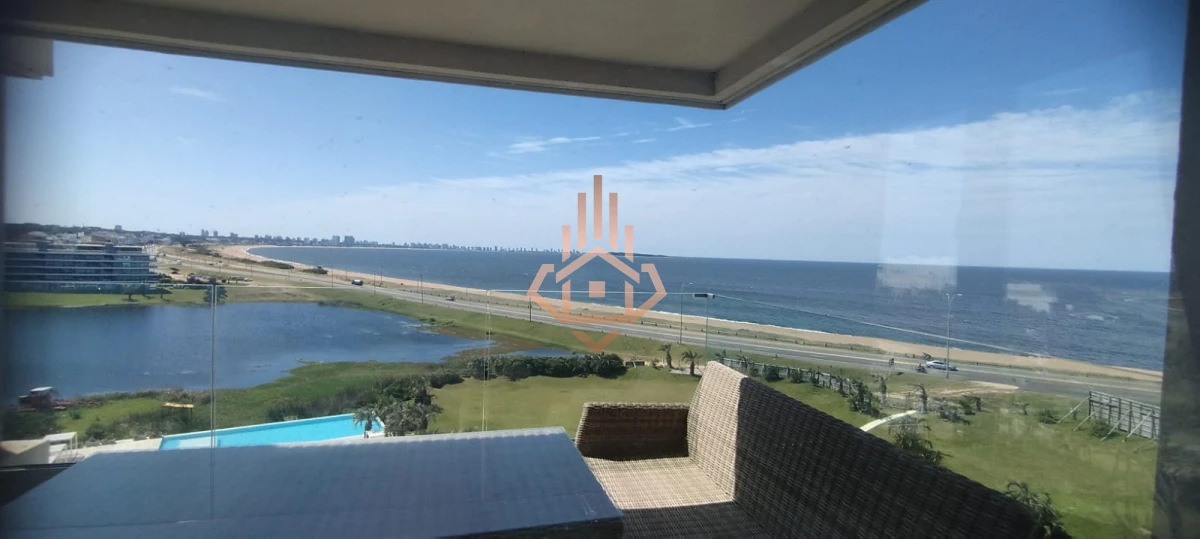 Espectacular Apartamento de 3 dormitorios con Vista al Mar y la Laguna