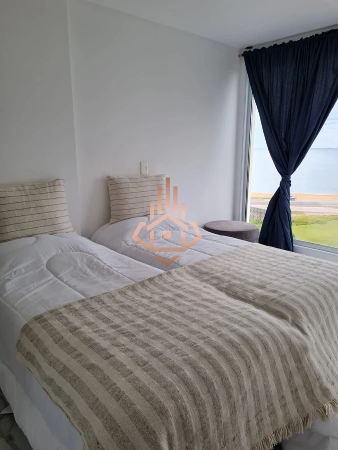 Espectacular Apartamento de 3 dormitorios con Vista al Mar y la Laguna